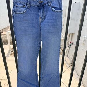 BDG Medium Blue Wide-Leg Jeans